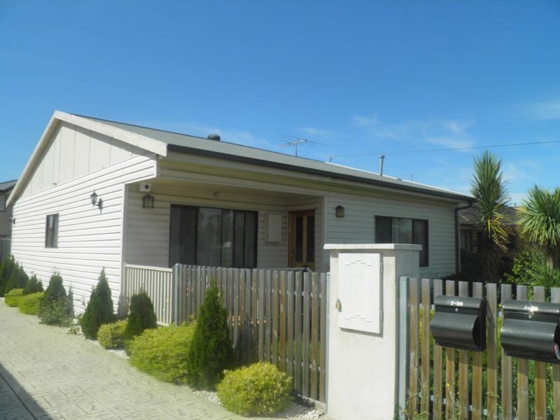 1/36 Bent St, St Albans VIC 3021