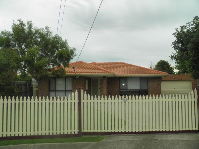 7 Meads Court, St Albans VIC 3021