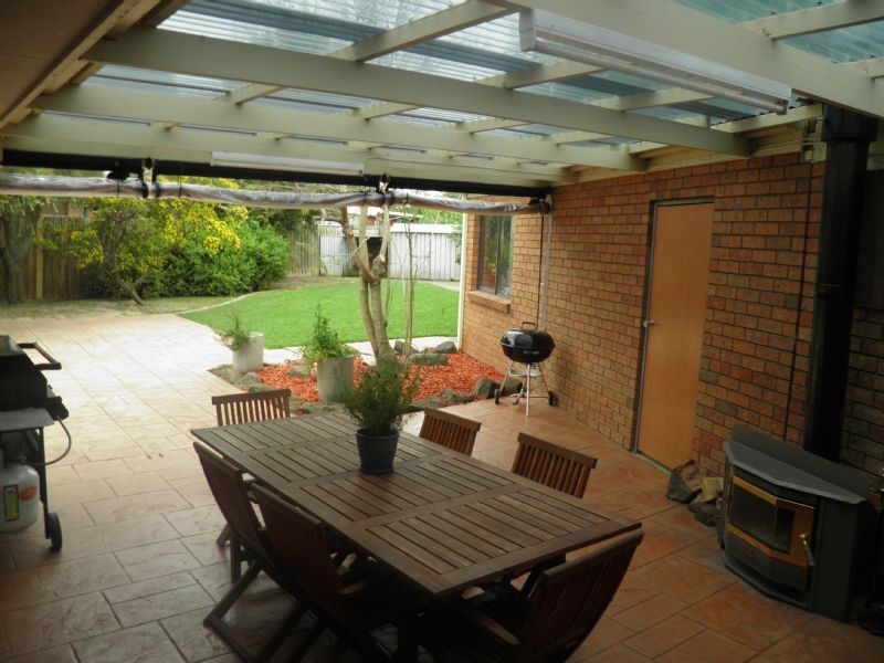 7 Meads Court, St Albans VIC 3021