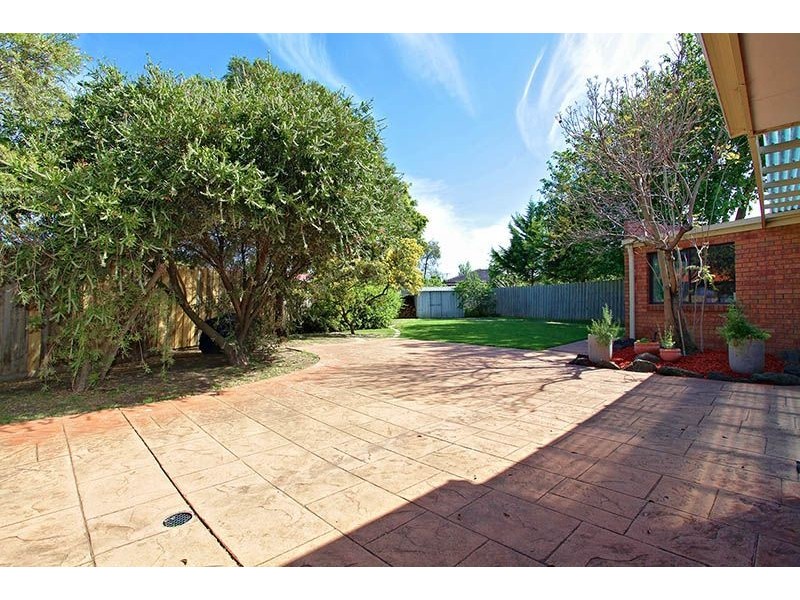 7 Meads Court, St Albans VIC 3021