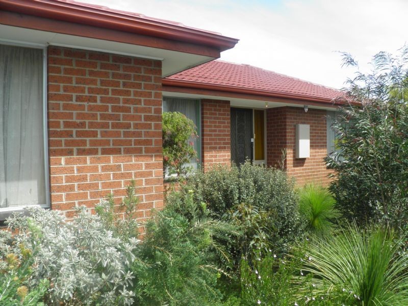 7 Trevose Court, Albanvale VIC 3021