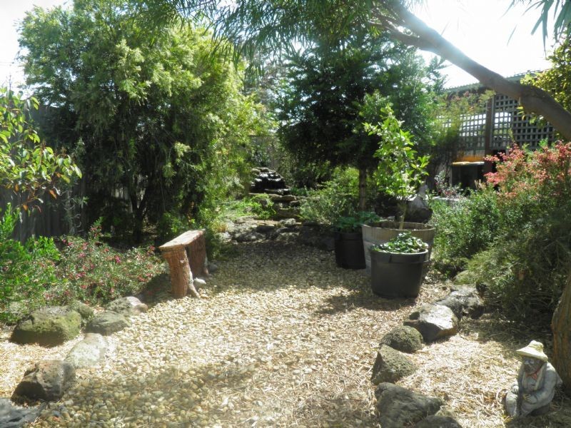 7 Trevose Court, Albanvale VIC 3021