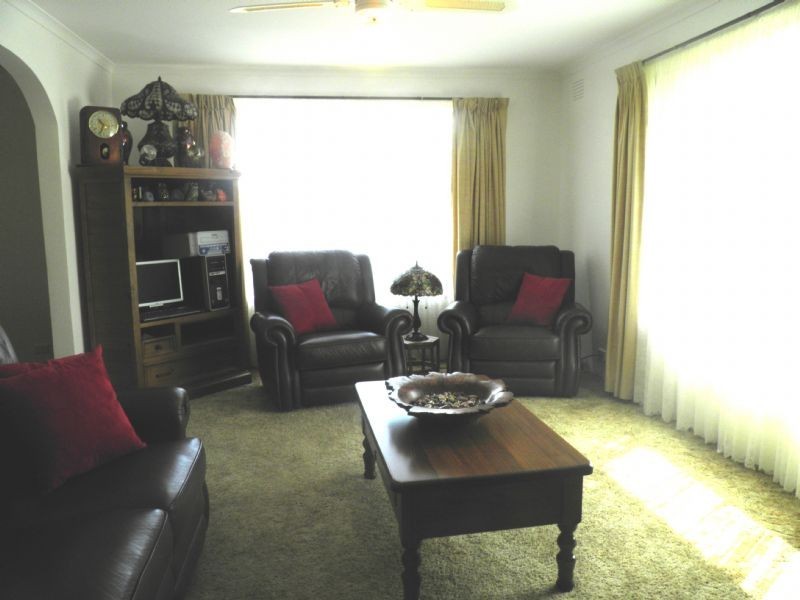 7 Trevose Court, Albanvale VIC 3021