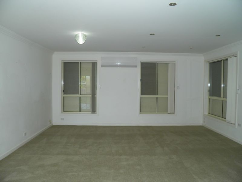 2/36 Walter Street, St Albans VIC 3021