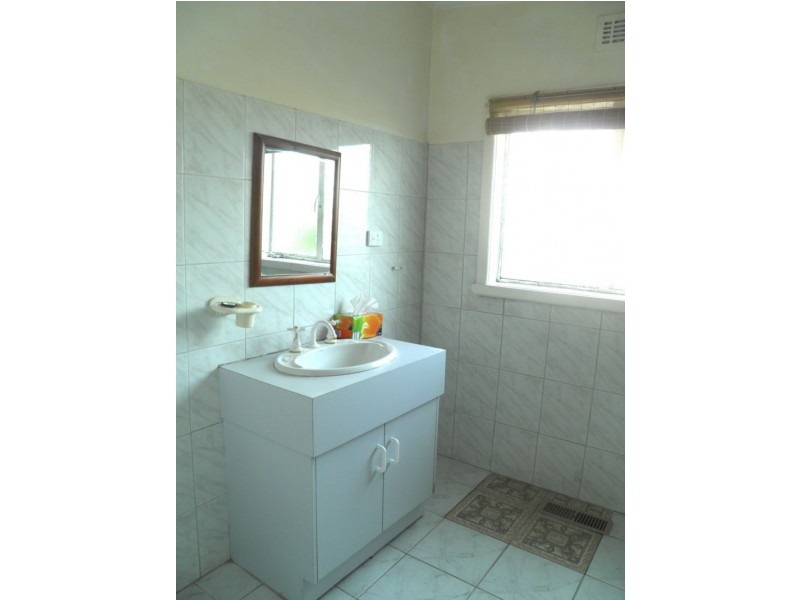 11 Kodre Street, St Albans VIC 3021