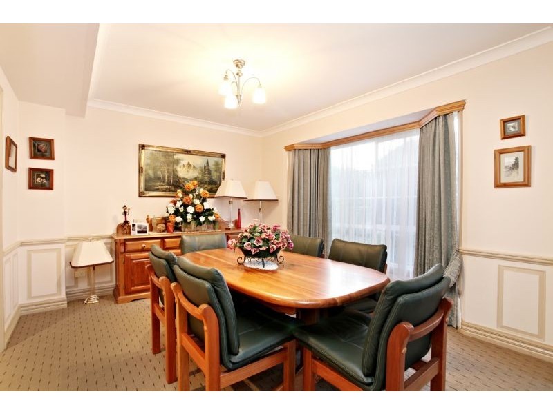67 Burrowye Crescent, Keilor VIC 3036