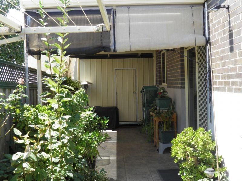 2/48 LEONARD AVENUE, St Albans VIC 3021