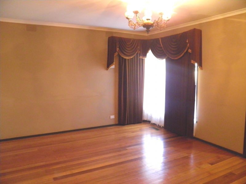 169 MAIN ROAD EAST, St Albans VIC 3021