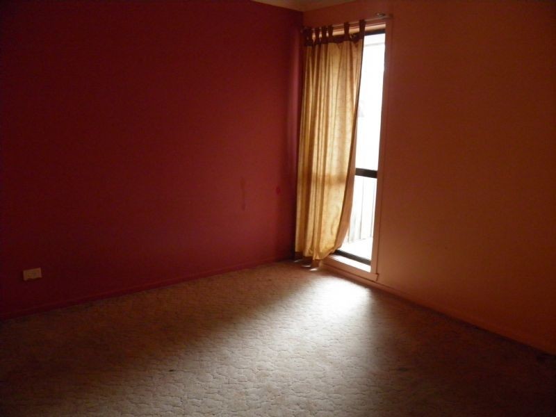 13 Barley Ct, Delahey VIC 3037