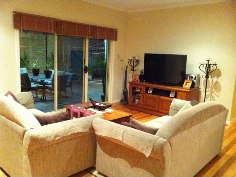 4 Egret Crescent, Cairnlea VIC 3023