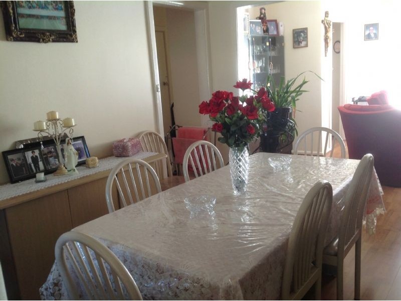 13 Anna street, St Albans VIC 3021