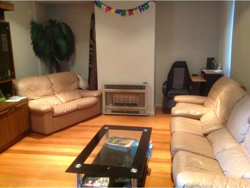 206 ALFRIEDA STREET, St Albans VIC 3021