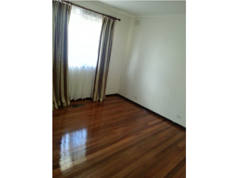 18 Gidgee Court, Keilor Downs VIC 3038