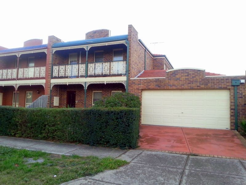 34 Sheoke Grove, Cairnlea VIC 3023