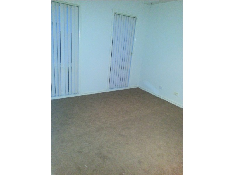 7/2 McArthur Avenue, St Albans VIC 3021