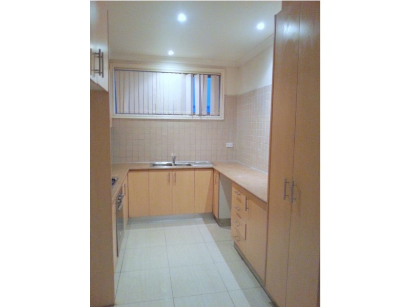 7/2 McArthur Avenue, St Albans VIC 3021