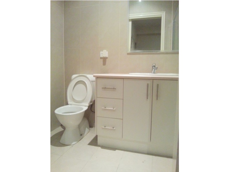 7/2 McArthur Avenue, St Albans VIC 3021