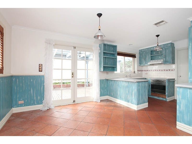 15 Thistle Court, Delahey VIC 3037