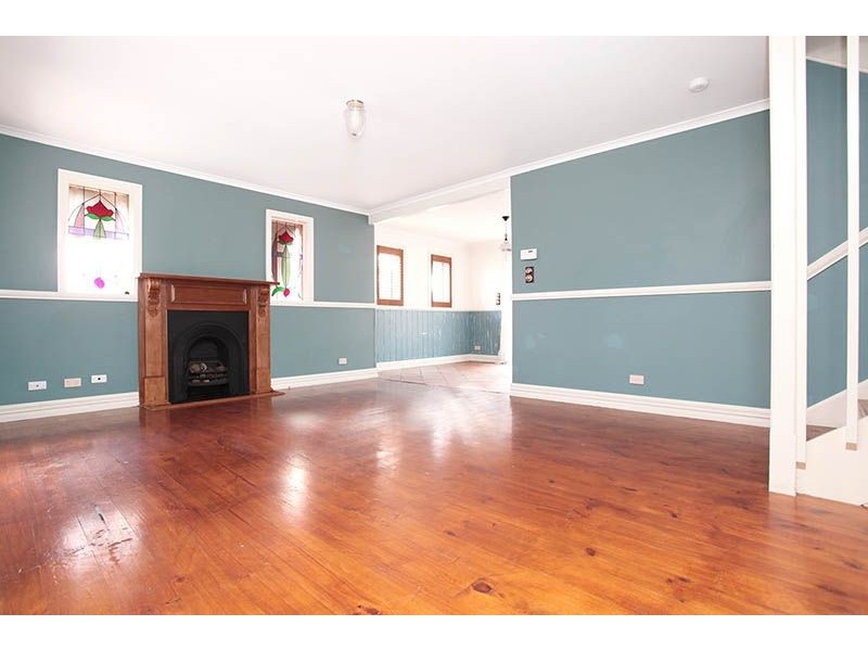 15 Thistle Court, Delahey VIC 3037