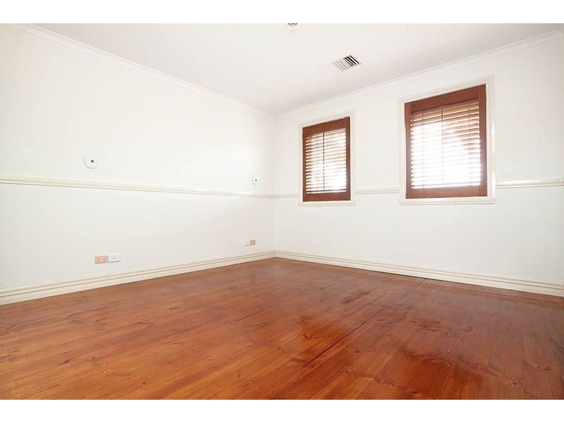 15 Thistle Court, Delahey VIC 3037