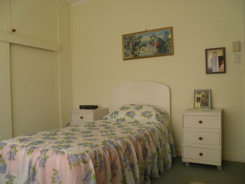 19 Henry Street, St Albans VIC 3021