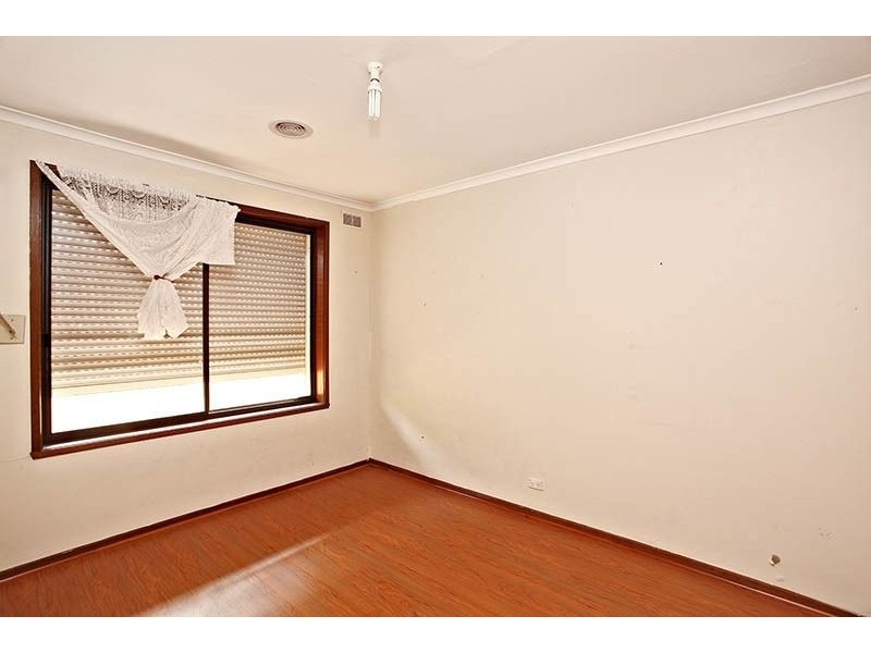 80 Atheldene Drive, St Albans VIC 3021