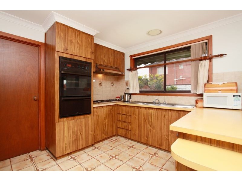 23 GUM ROAD, Kings Park VIC 3021