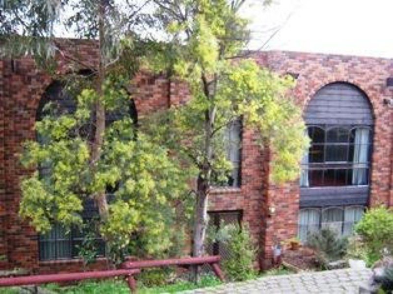 21 Riverside Avenue, Keilor VIC 3036