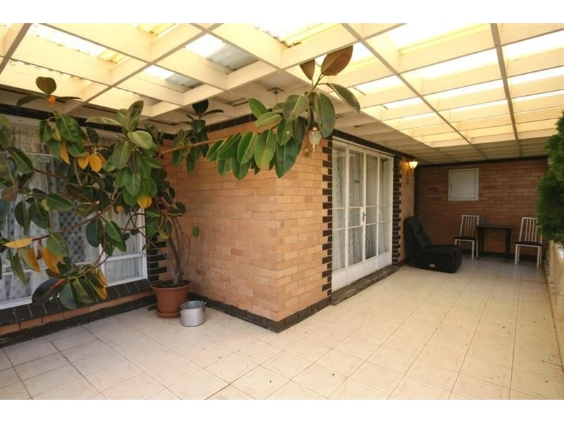 17 Theodore Street, St Albans VIC 3021