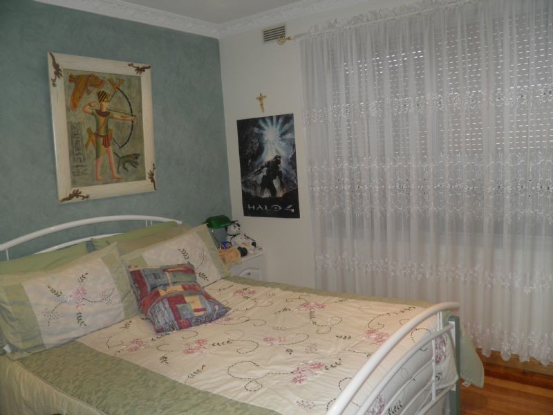 25 Rhodes St, St Albans VIC 3021