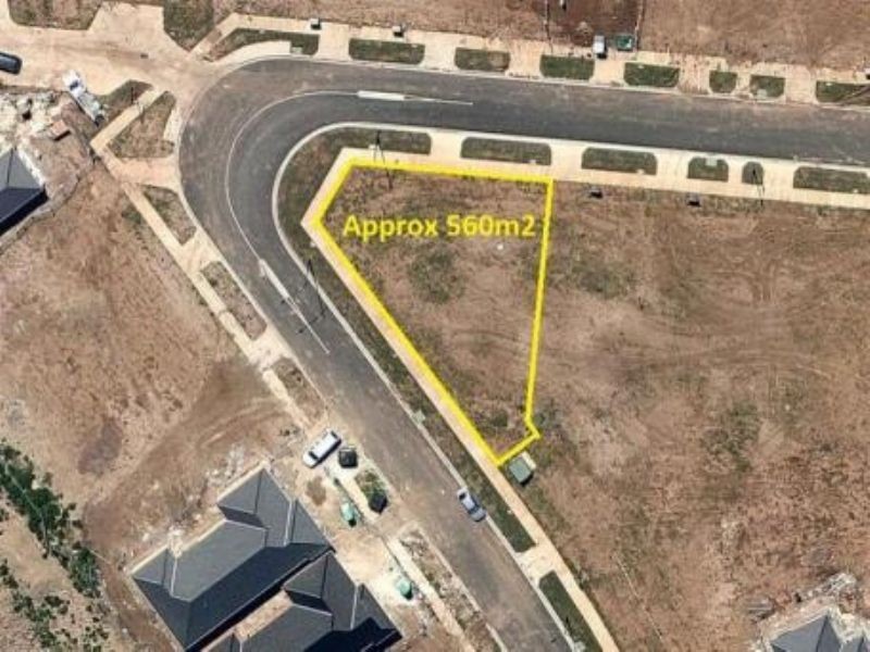 25 Sunningdale Drive, Hillside VIC 3037