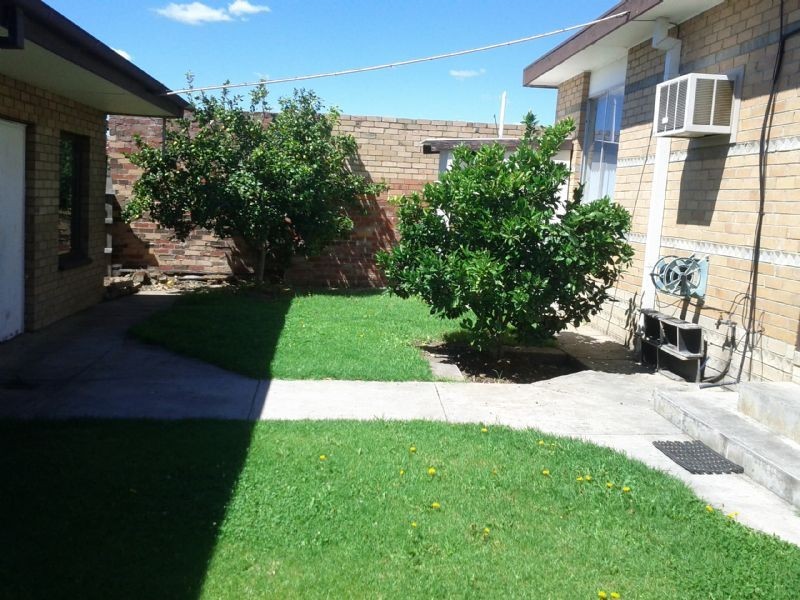30 Washington Street, St Albans VIC 3021