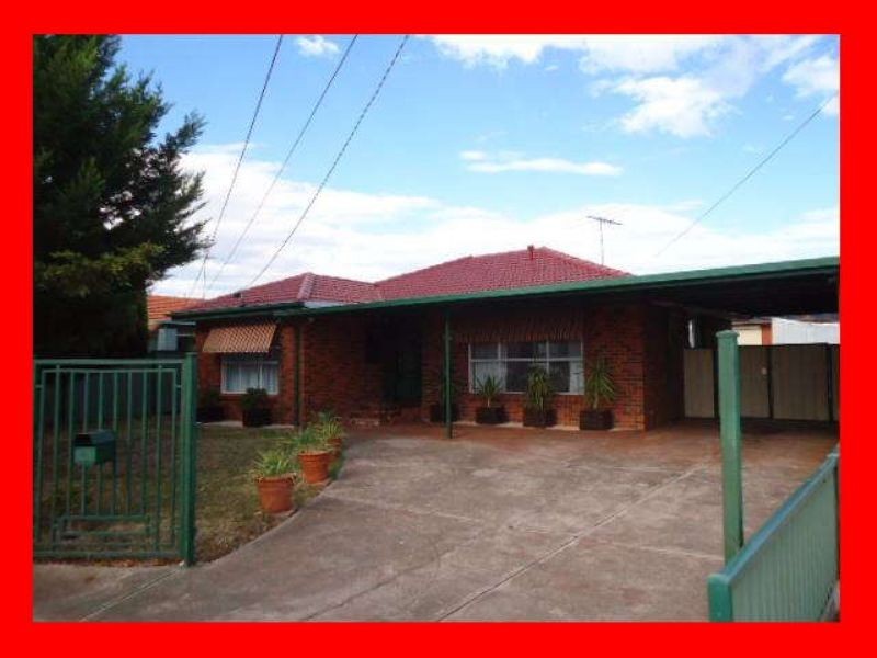 48 Aldergate Crescent, Kings Park VIC 3021