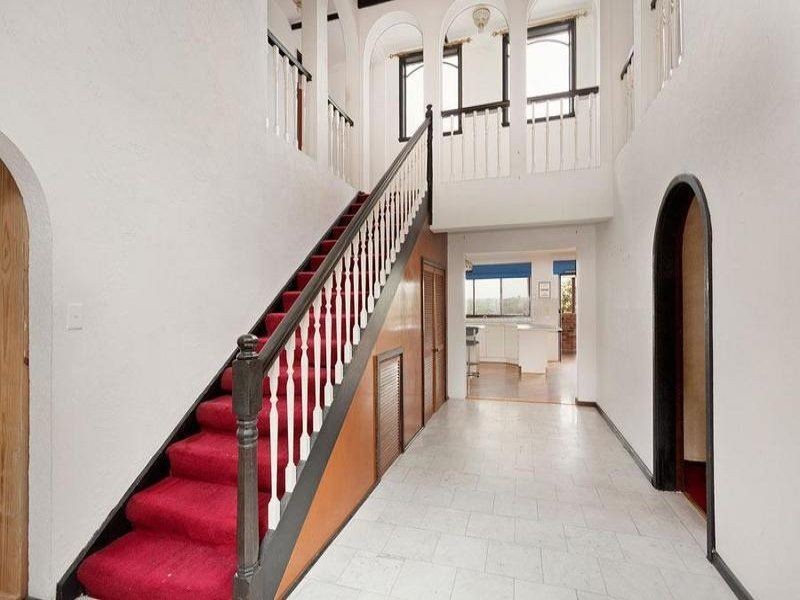 21 Riverside Avenue, Keilor VIC 3036