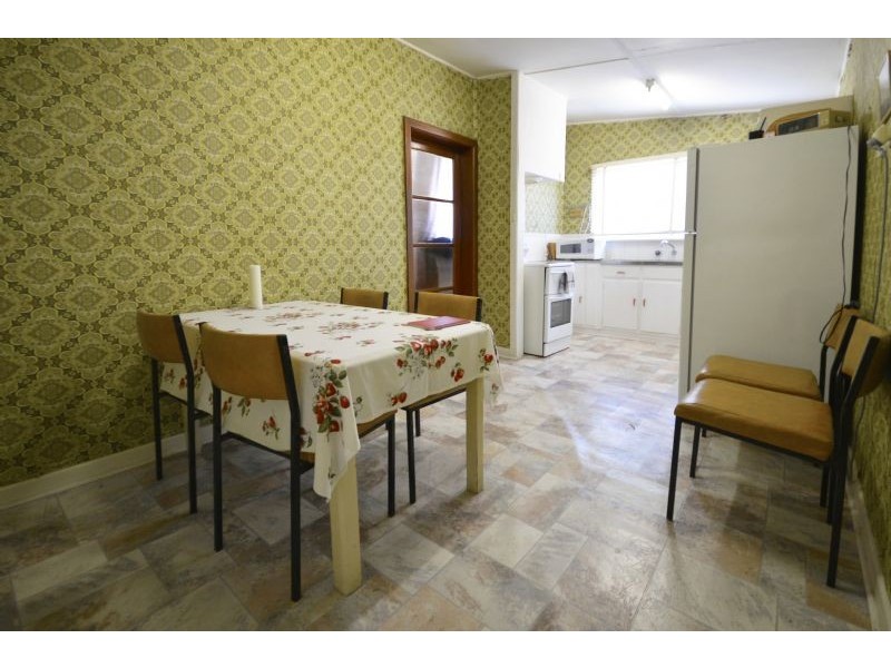 17 Ivanhoe Avenue, St Albans VIC 3021