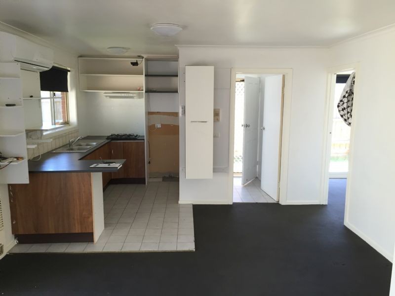 1/38 Elizabeth Street, St Albans VIC 3021