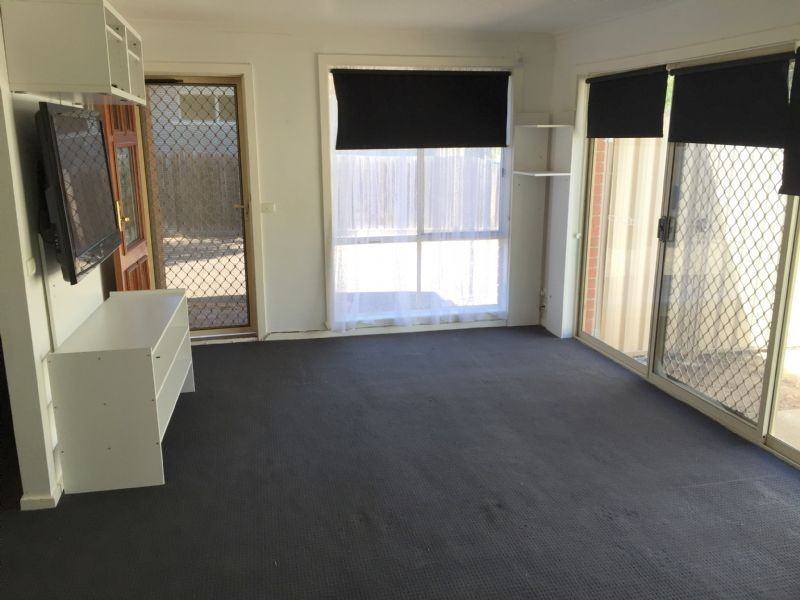 1/38 Elizabeth Street, St Albans VIC 3021