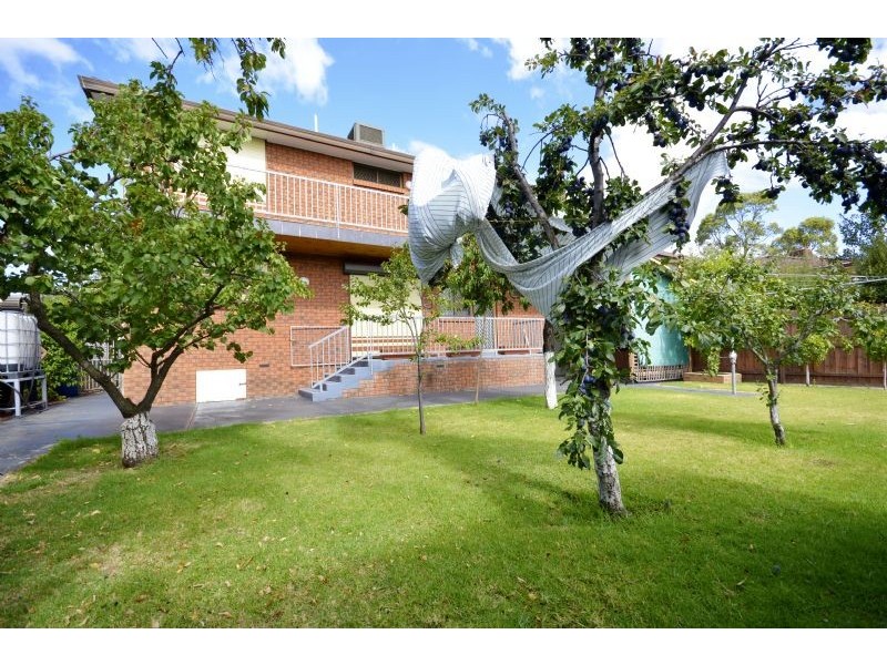 13 Kate Street, St Albans VIC 3021