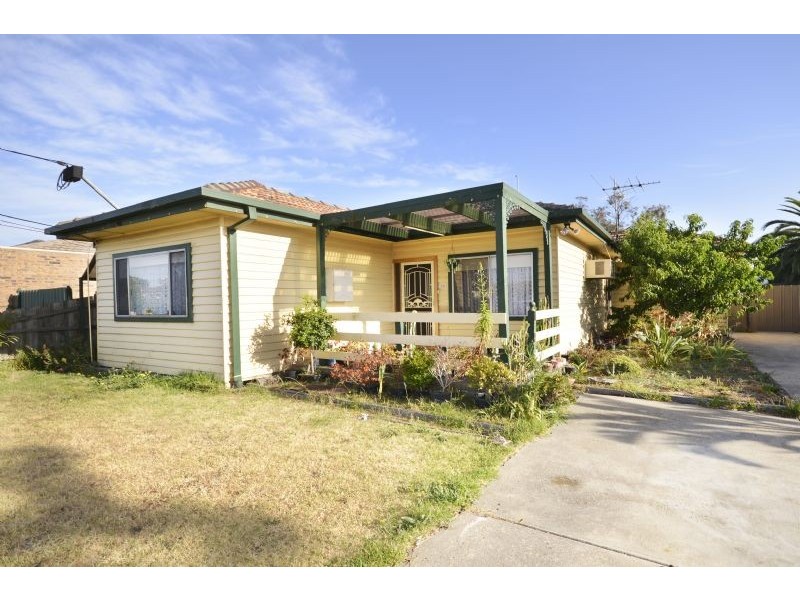 114 George Street, St Albans VIC 3021