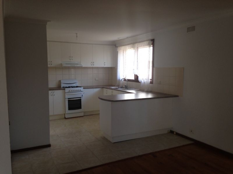 42 Evergreen Avenue, Albanvale VIC 3021