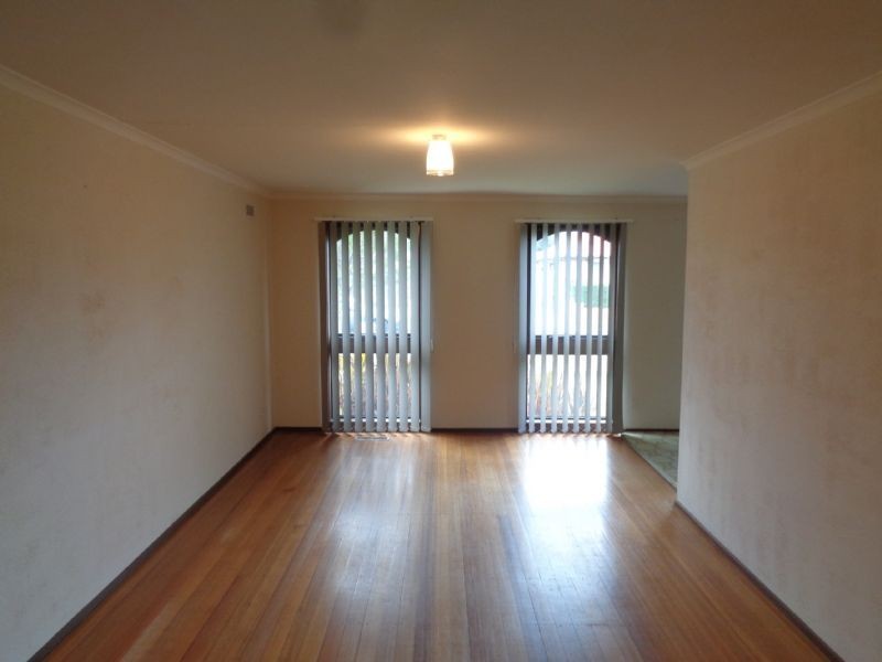 1/19 Curtin Street, St Albans VIC 3021