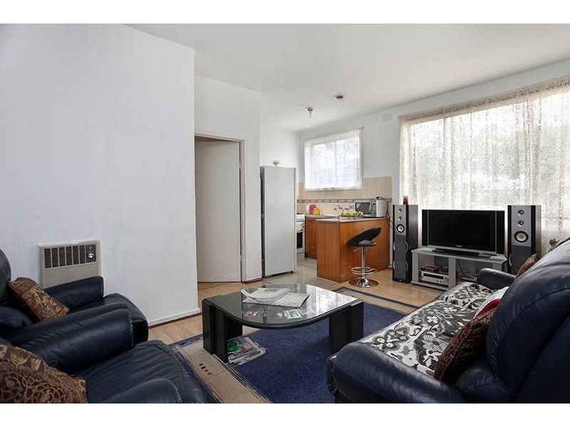 2/12-14 Cranbourne Avenue, Sunshine North VIC 3020