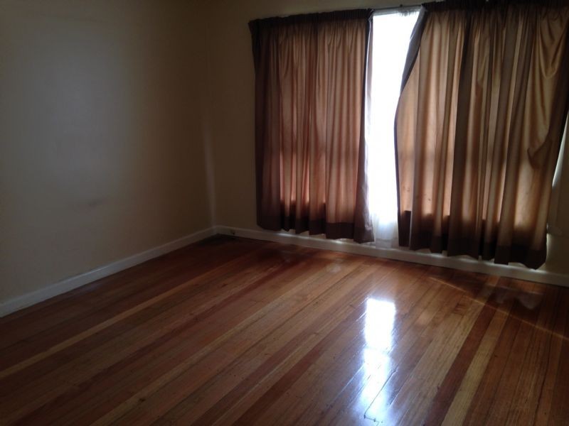 1/21 Mansfield Avenue, Sunshine North VIC 3020