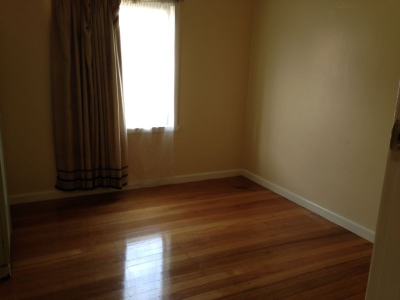 1/21 Mansfield Avenue, Sunshine North VIC 3020