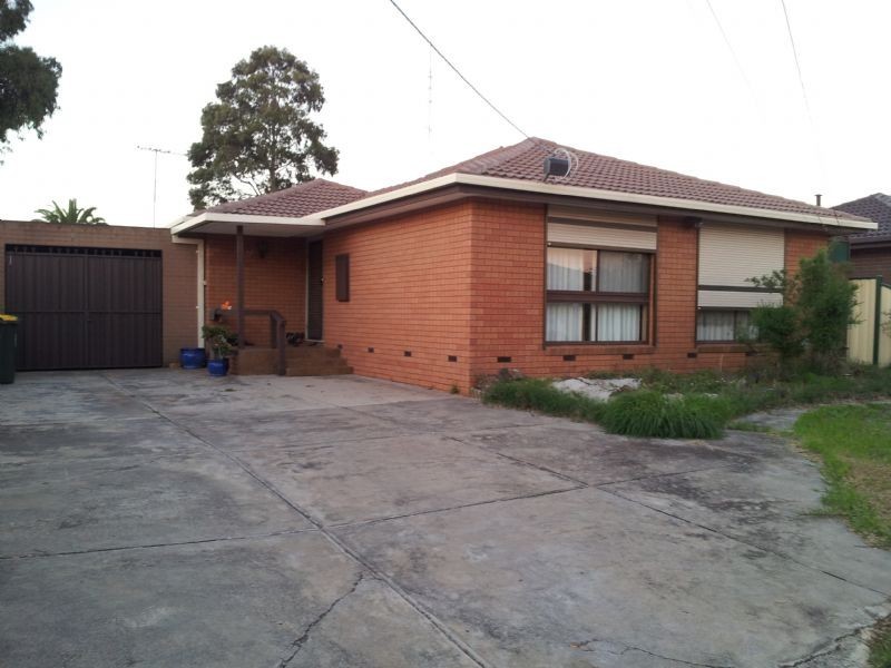 12 Lambeth Street, Kings Park VIC 3021