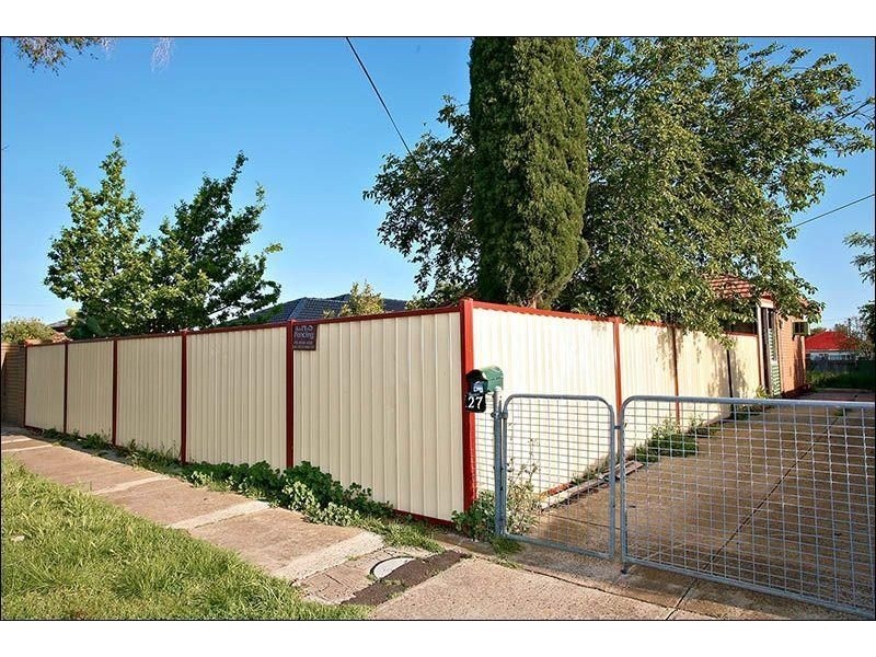 1/27 James Street, St Albans VIC 3021