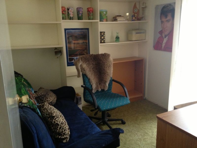 1 Pine Court, Kings Park VIC 3021