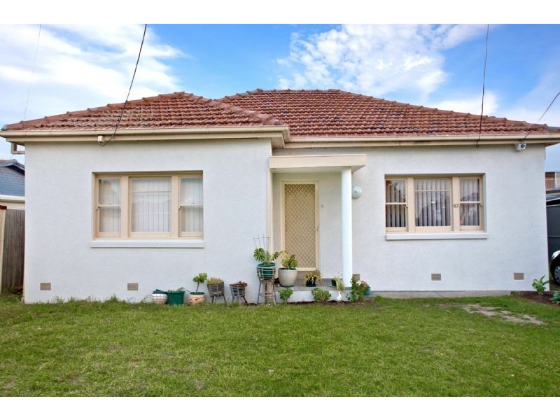 67 Andrew Road, St Albans VIC 3021