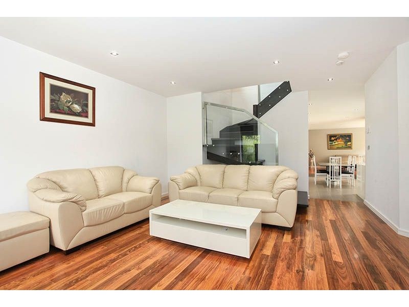 1/51 Walmer Avenue, St Albans VIC 3021