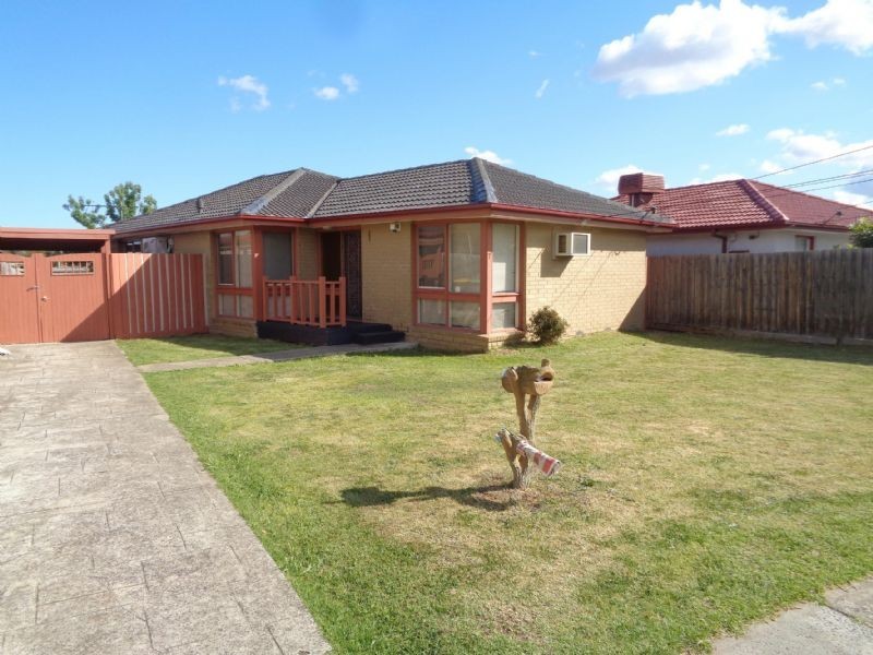 7 Magnolia Avenue, Kings Park VIC 3021